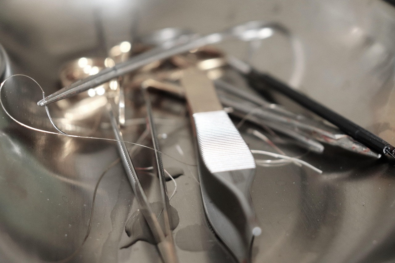 Medical Instrument With Problems Five Common Causes of Surgical Errors and How to Avoid Them - Lehigh ...